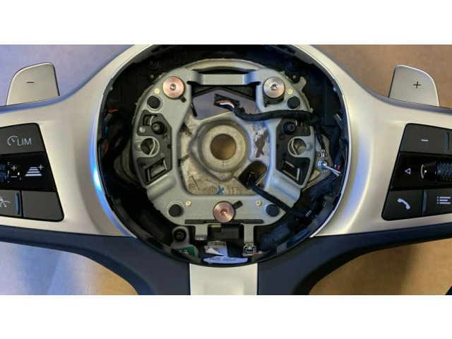 Volant BMW 6 G32 Gran Turismo 2018 32308008179, 32308094542  