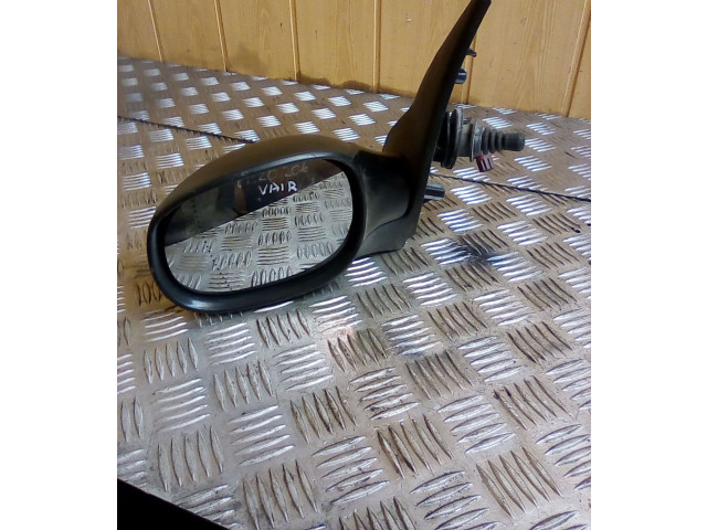 Zpětné zrcátko  levé Peugeot 206 2002  CP6465000  