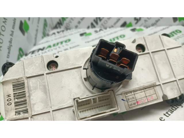 Блок управления климат-контролем SV23-06   Hyundai Matrix