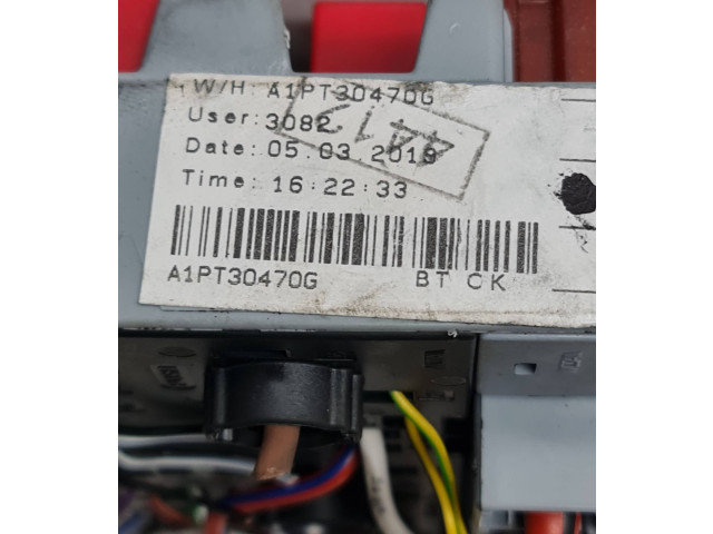   Pojistková skříňka A1PT30470G, 05032019   Fiat 500E 2019