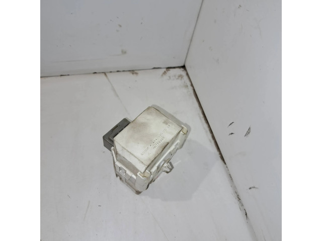 Блок предохранителей  A4545450028, MN108928   Mitsubishi Colt    