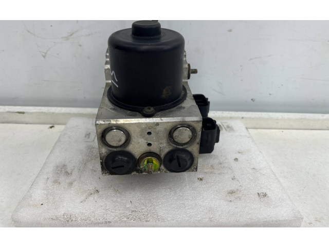 Jednotka ABS 44540-53010   Lexus IS 200-300 2000