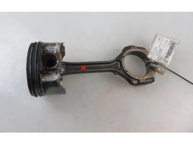  Поршень с шатуном VQ40DE   Nissan Pathfinder R51  