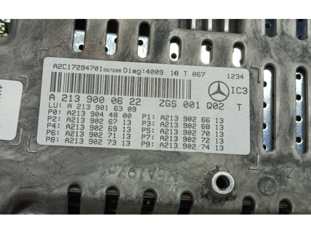 Přístrojová deska  Mercedes-Benz E W213 2018 A2139000622, A2139016309  
