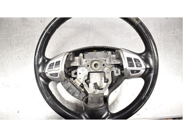 Volant Mitsubishi Outlander 2010   