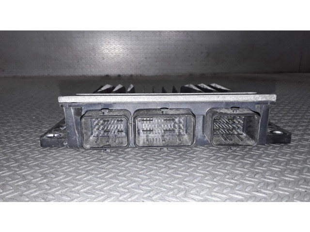 Řídící jednotka 8200498188, 8200469340   Renault Scenic II -  Grand scenic II 2004