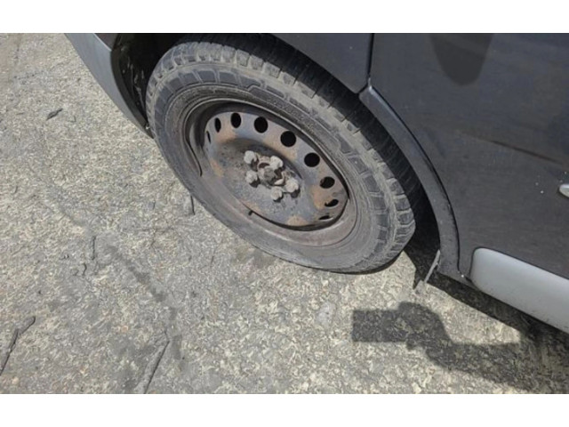 Jednotka ABS 8200963331   Renault Trafic II (X83) 2001