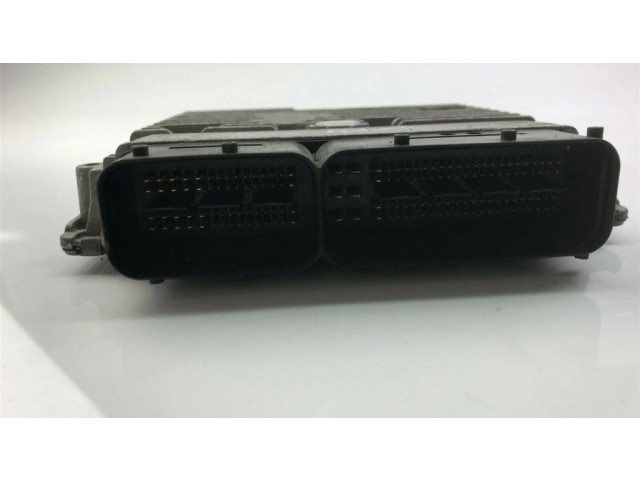 Блок управления 03L906023NR, P208   Volkswagen Touran II