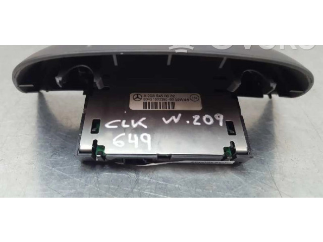 Дисплей    2035450332   Mercedes-Benz CLK A209 C209