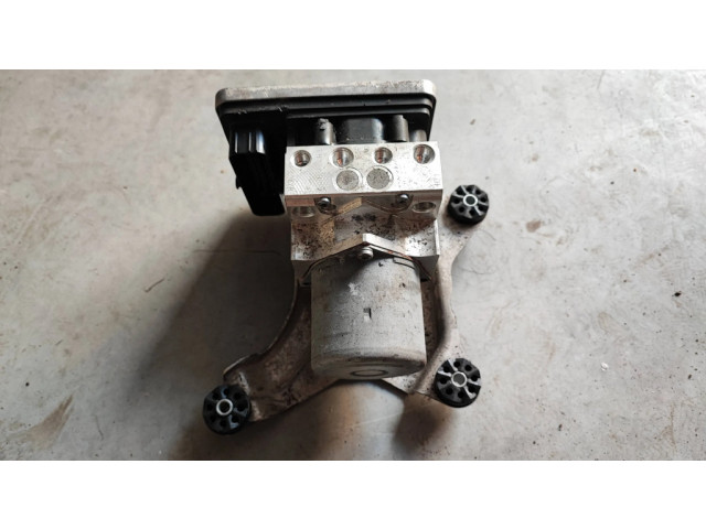Jednotka ABS 6884577, 6884578   BMW 7 G11 G12 2017