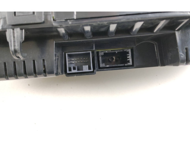 Панель приборов 9232895, 6847248   BMW 4 F36 Gran coupe       