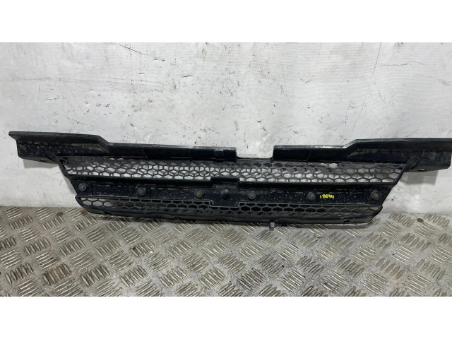 Передняя решётка Chevrolet Aveo  96618859      