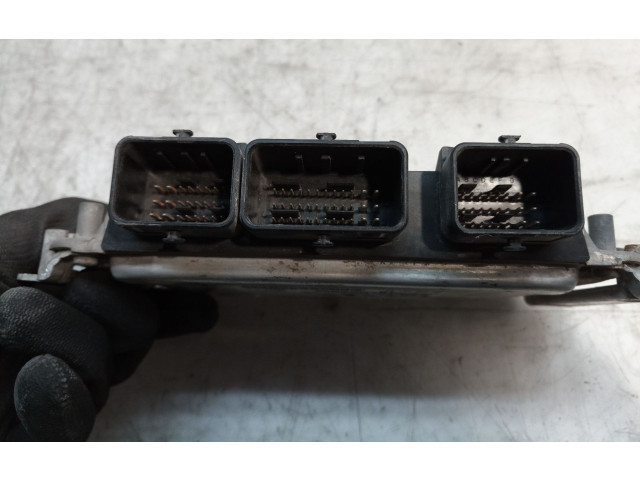 Vstřikovač 9637838780, 0261206246   Citroen Saxo    HFX 