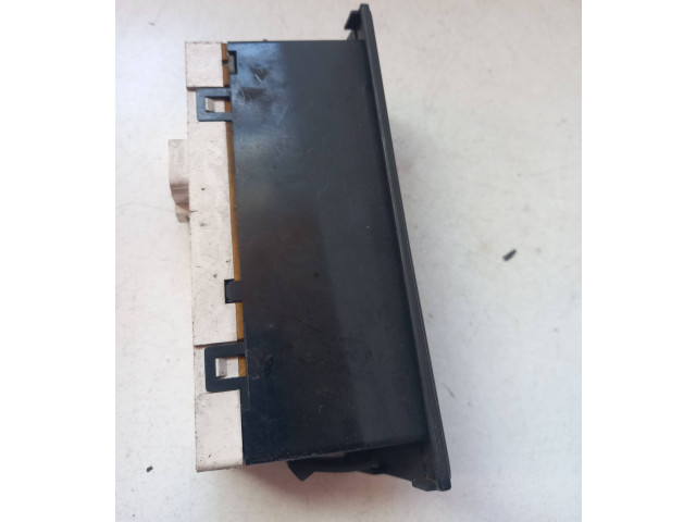 Дисплей    MB652360, MB521560   Mitsubishi Space Runner