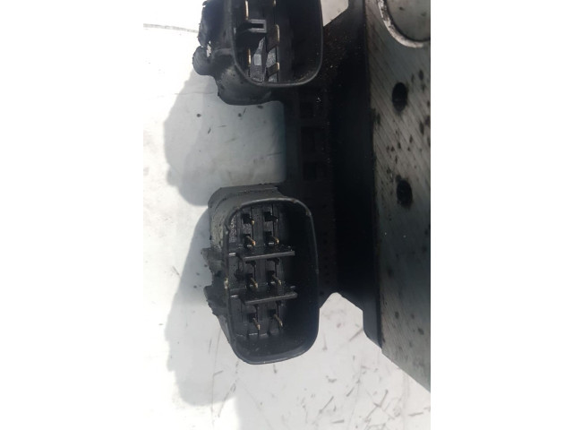 Jednotka ABS    Lexus IS 200-300 2000