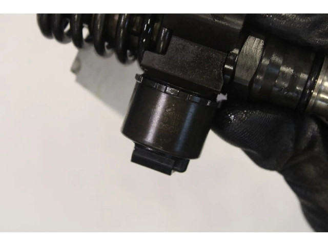 Vstřikovač    Jeep Compass  pro naftový motor 2.0 BYL 