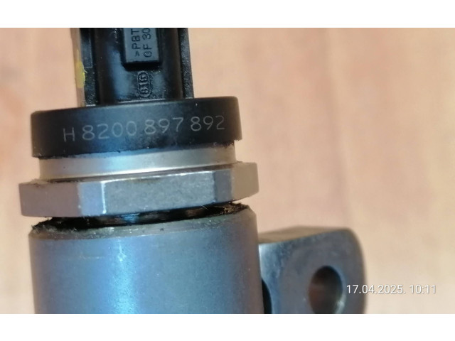 Vstřikovací lišta 175214823R, H8201323501   Renault Espace V (RFC)    R9M452 