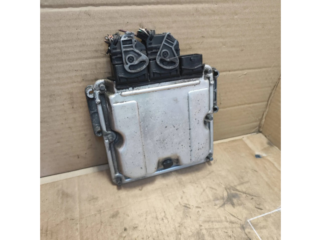 Блок управления двигателя 8200095449, HOM7700115492   Renault Espace III