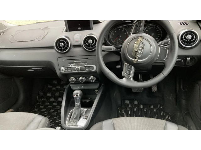 Замок капота 8X0823480A   Audi A1