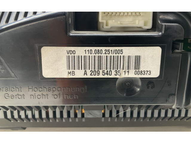 Přístrojová deska  Mercedes-Benz CLK A209 C209  A2095403511, A2095403511  