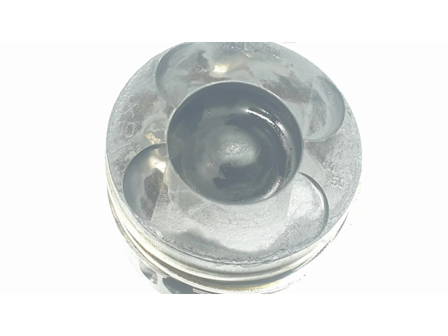  Поршень с шатуном 646982 A6460300117, 1111AA  Mercedes-Benz Vito Viano W639  