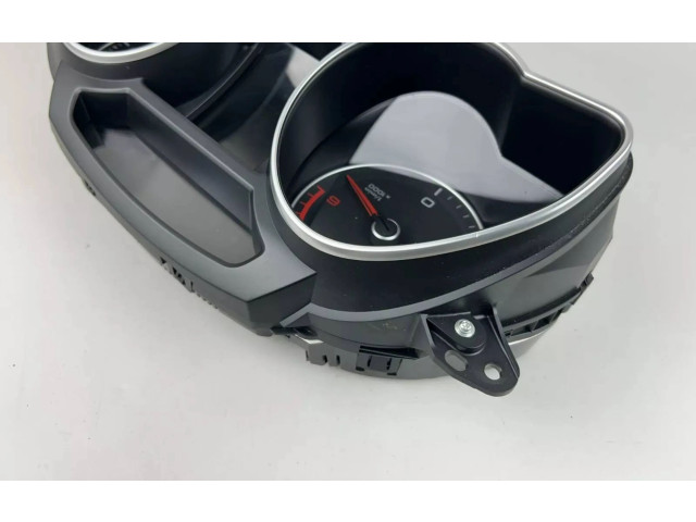 Přístrojová deska  Audi A5 2019 8T0920984K  