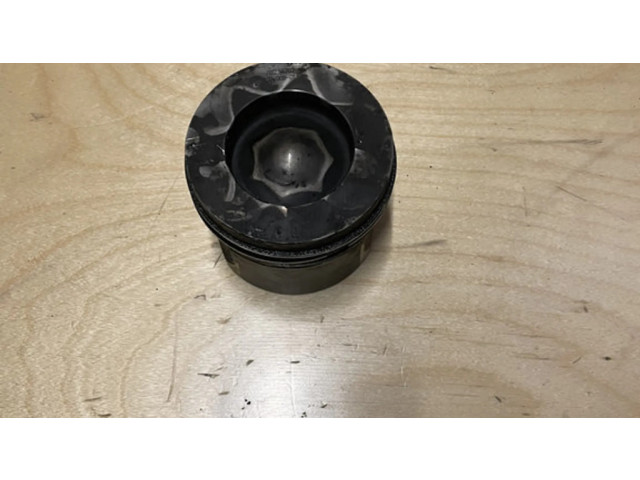  Поршень  781256702, 7812567  Mini Cooper Hatch Hardtop для дизельного двигателя 1.6