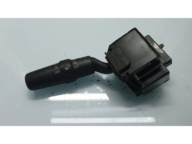 Ручка стеклоочистителей 17D682   Mazda 3 I