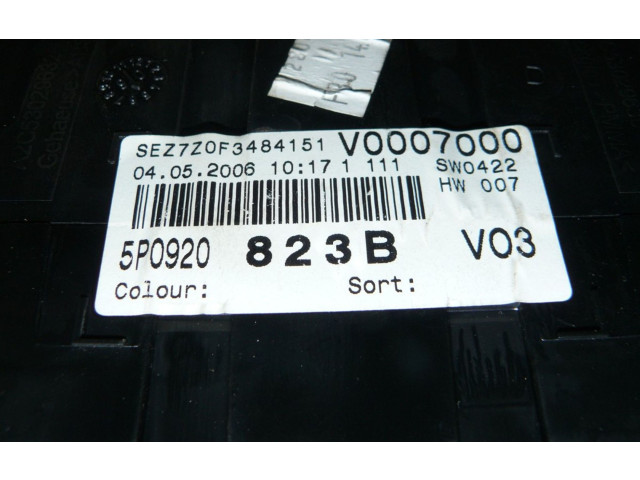 Přístrojová deska  Seat Toledo III (5P) 2006 5P0920823B  