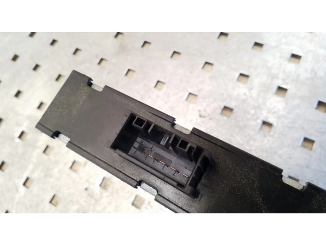 Блок управления 6142912708801, 8ES00947920   BMW 3 E92 E93