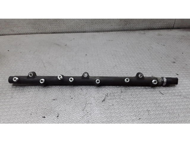 Vstřikovací lišta 0445216002   BMW 5 E39  pro naftový motor 3.0  