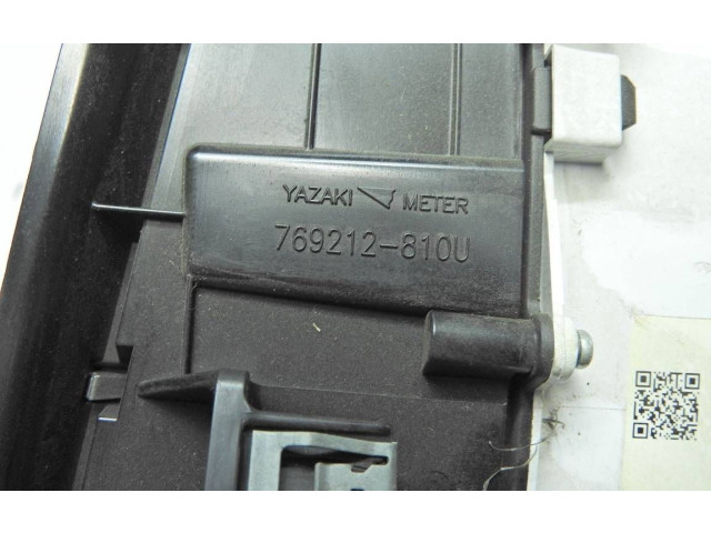 Přístrojová deska  Volvo V40 2013 31314484, 799390U  