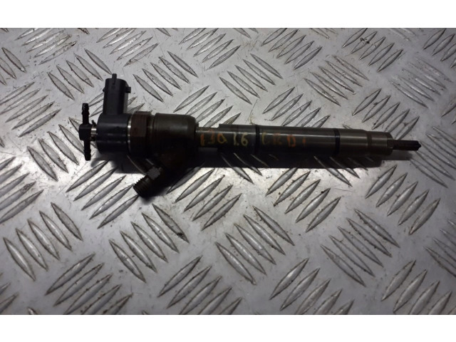 Vstřikovač 338002A400   Hyundai i30  pro naftový motor 1.6  
