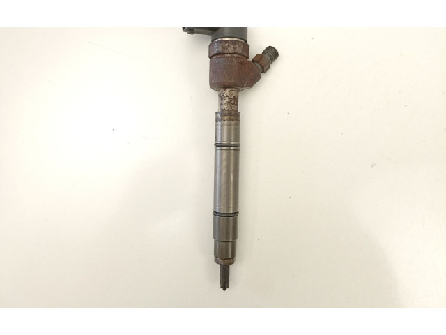 Vstřikovač 338002A110, 0445110223   KIA Cerato    D4FA 