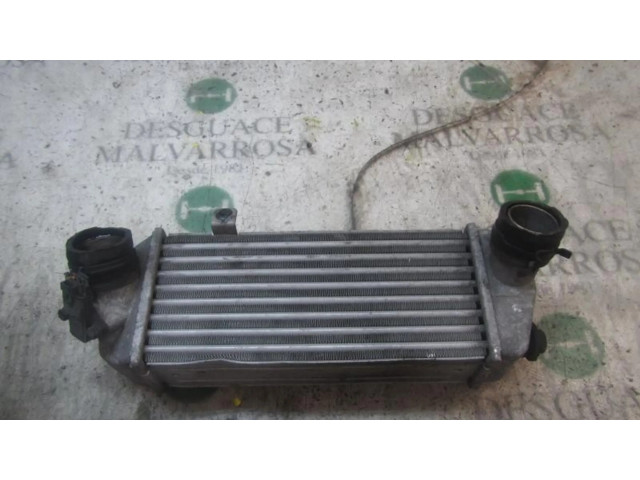 Интеркулер  282702A720   Hyundai ix20 1.6