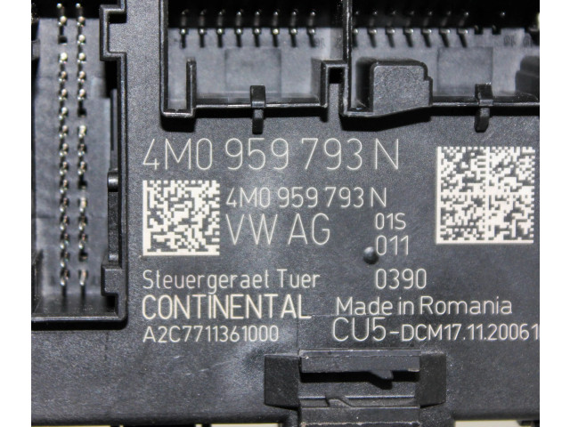 Блок управления дверью 4M0959793N   Audi A4 S4 B9 8W