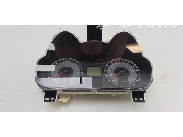 Панель приборов 8100B081, 8100B081   Mitsubishi Colt       