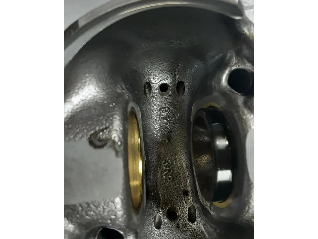 Píst 8372T, 3R2   Audi A6 S6 C7 4G  pro naftový motor 3.0  