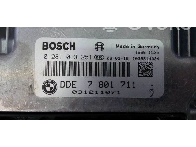 Řídící jednotka 7801711, 0281013251   BMW 1 E81 E87 2004