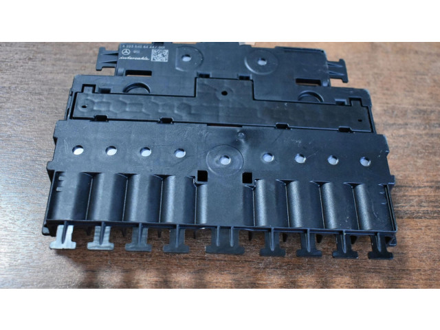   Pojistková skříňka A2235408444555525   Mercedes-Benz C W206 2025
