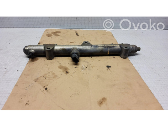 Топливная рампа 0445214041   Chrysler Voyager 2.8 