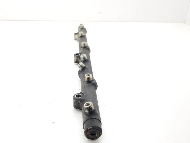 Vstřikovací lišta 0445216002, 0281002405   BMW 5 E39  pro naftový motor 3.0  