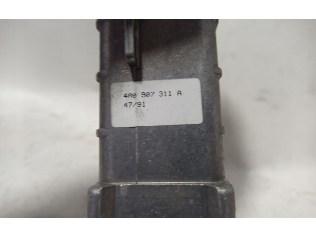Řídící jednotka 4A0907311A   Audi 100 S4 C4 1994