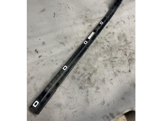 Нижняя лыжа 9680076980, 968007698   Peugeot 1007