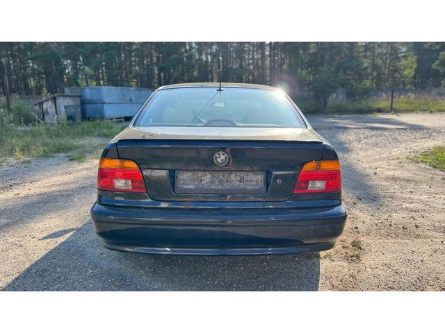 Vstřikovací lišta 1437442, 1438949   BMW 5 E39  pro benzínový motor 2.5 256S5 M54B25
