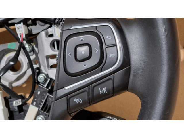 Руль Toyota Avensis T270  2015-2018 года 4510005A00      