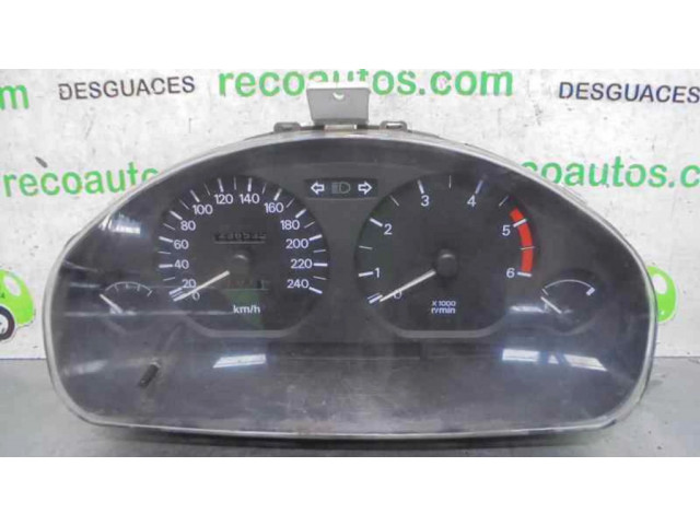 Přístrojová deska  Mitsubishi Carisma 2000 MR149802, 0P0179009  