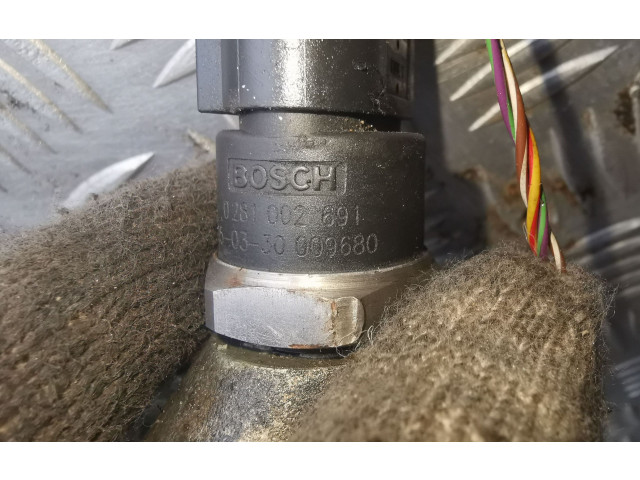 Топливная рампа 059130089D, 059130090J   Audi A6 S6 C6 4F  