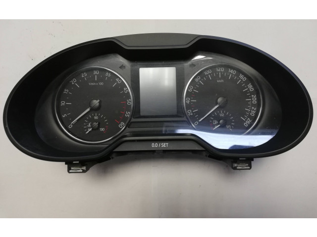 Přístrojová deska  Skoda Octavia Mk3 (5E) 2014 5E0920861E, 2508993  