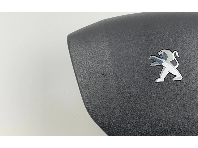 Подушка безопасности водителя 98285991ZD, 5AFA2X2073265T   Peugeot Traveller